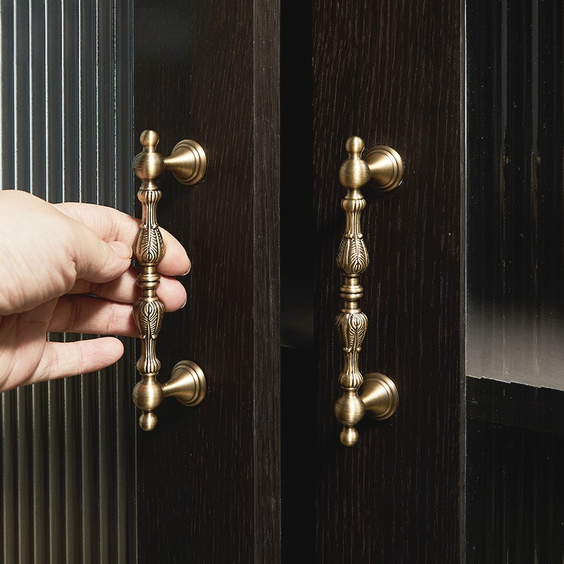 High End European Retro Wardro - Furniture Hardware High End recension och pris