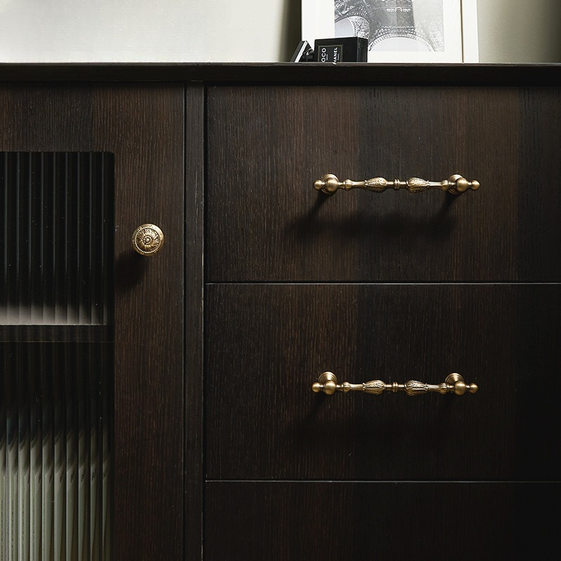 High End European Retro Wardro - Furniture Hardware High End recension och pris