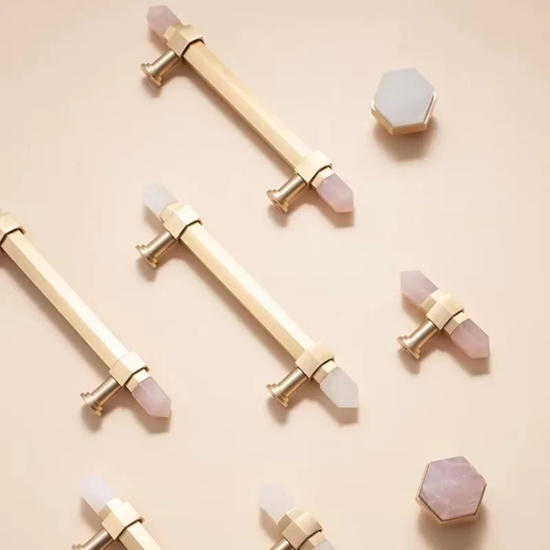 Natural Crystal Hexagonal Hard - Furniture Hardware High End recension och pris